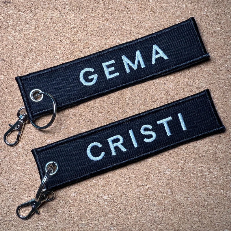 Llavero con texto personalizado 13 x 3 cm