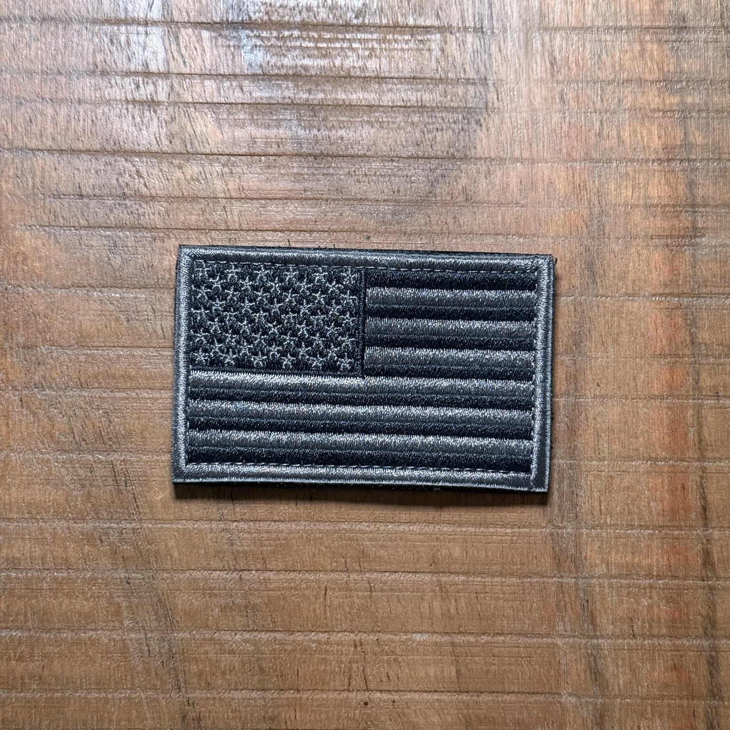 Parche bordado bandera USA camuflaje urbano